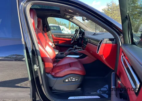 2019 Porsche Cayenne Turbo z USA, uszkodzony, nr VIN WP1AF2AY5KDA80246